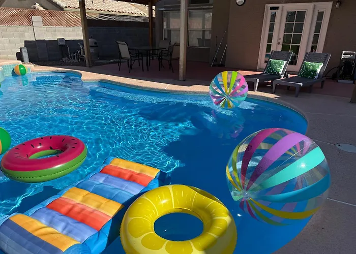 Pool House Newly Remodeled 3Bed 3Bath Near Dt Summerlin And Red Rock